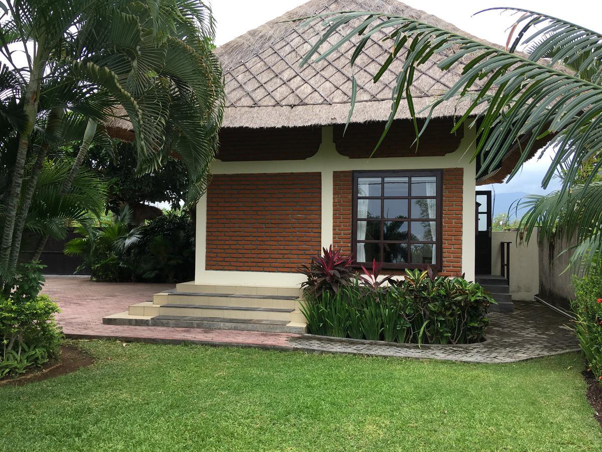 Villa Pelangi Bali Seririt (Bali) Exterior foto